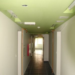Izvedba elektroinstalacije na POS stanovima popularno nazvanih Šparna hiža u Koprivnici na Lenišću.